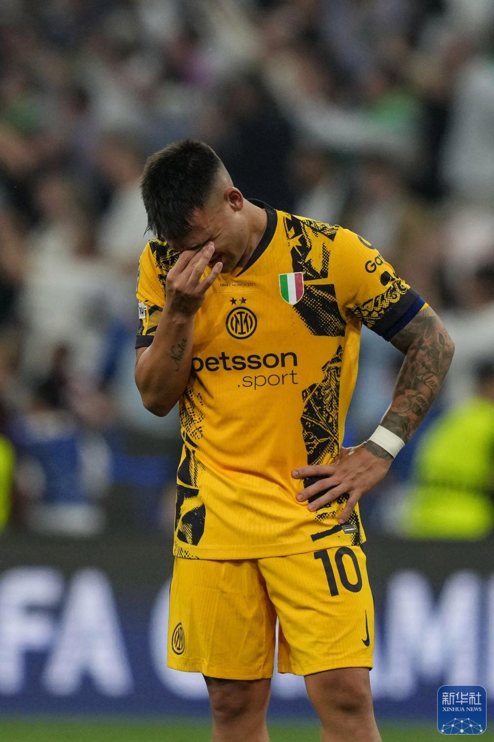 智利轻取国际米兰,马尔基尼奥斯制霸全场 智利轻取国际米兰,马尔基尼奥斯制霸全场