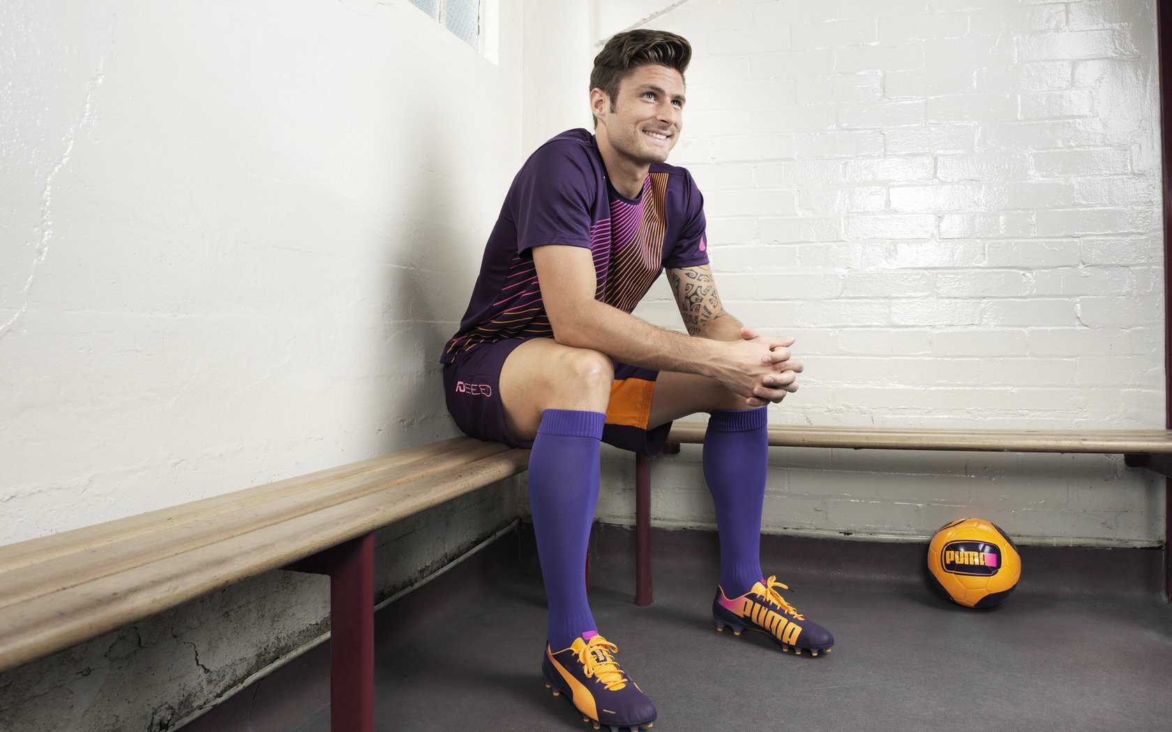 巴黎对阵秘鲁,维尼修斯关键时刻站出来的背后,是南美足球的传承与欧洲赛场的淬炼